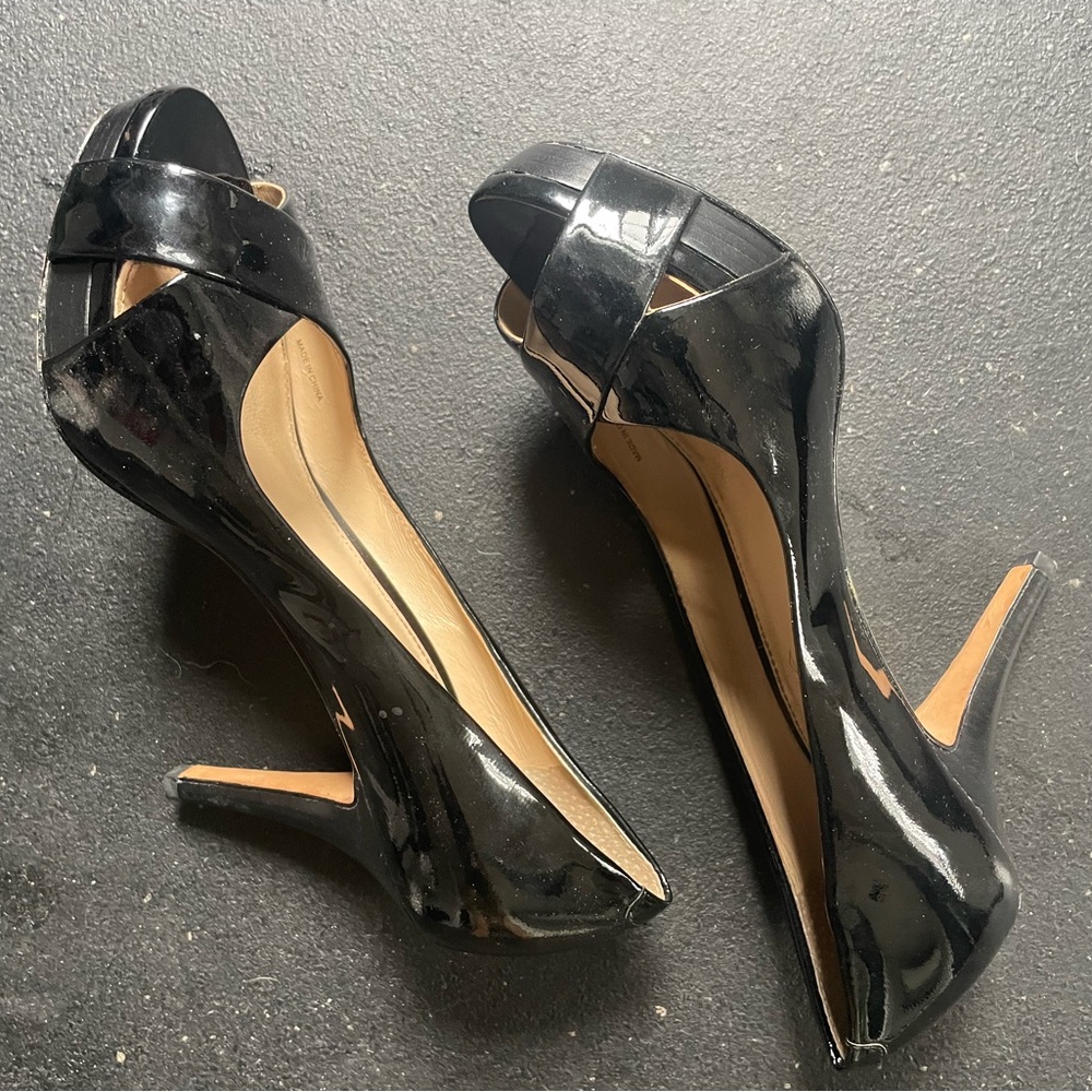 Vía Spiga pumps